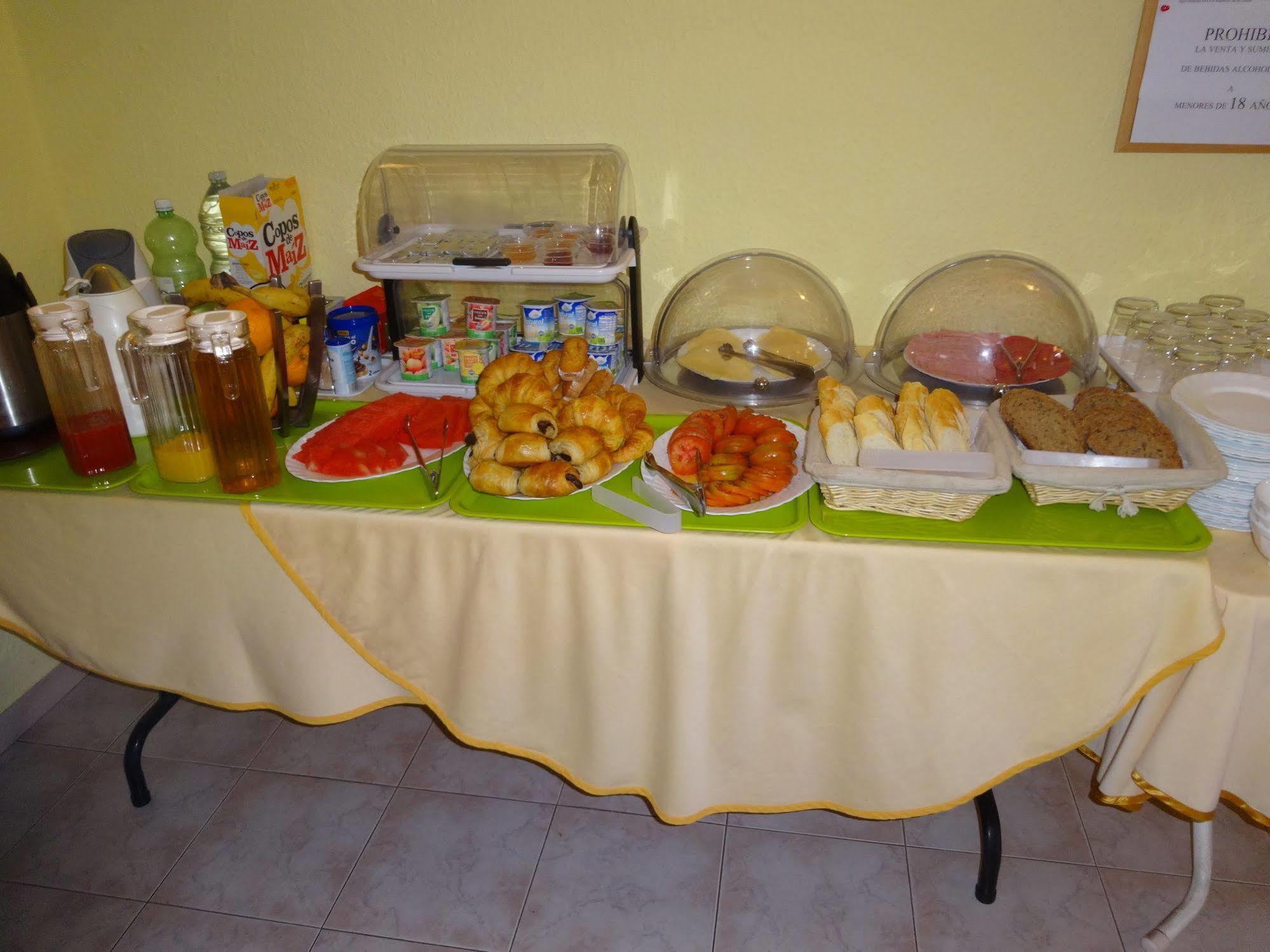 Hotel Amistad 2*