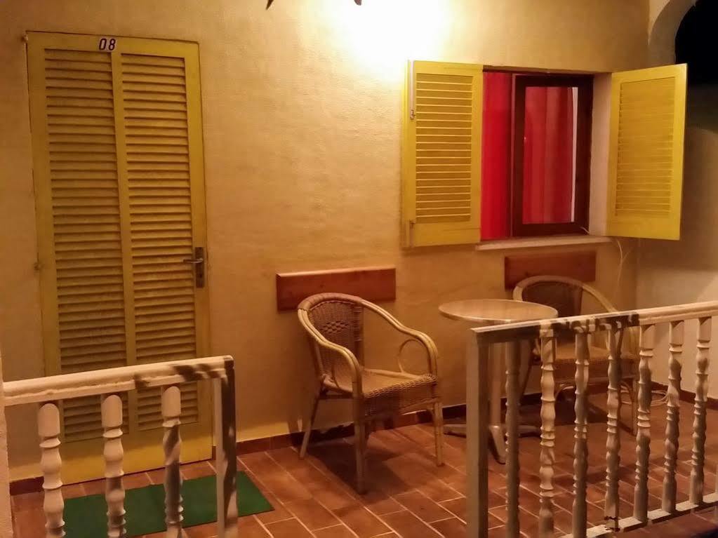 Amistad Hotel 2*