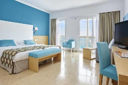 Universal Casa Marquesa Hotel 3*