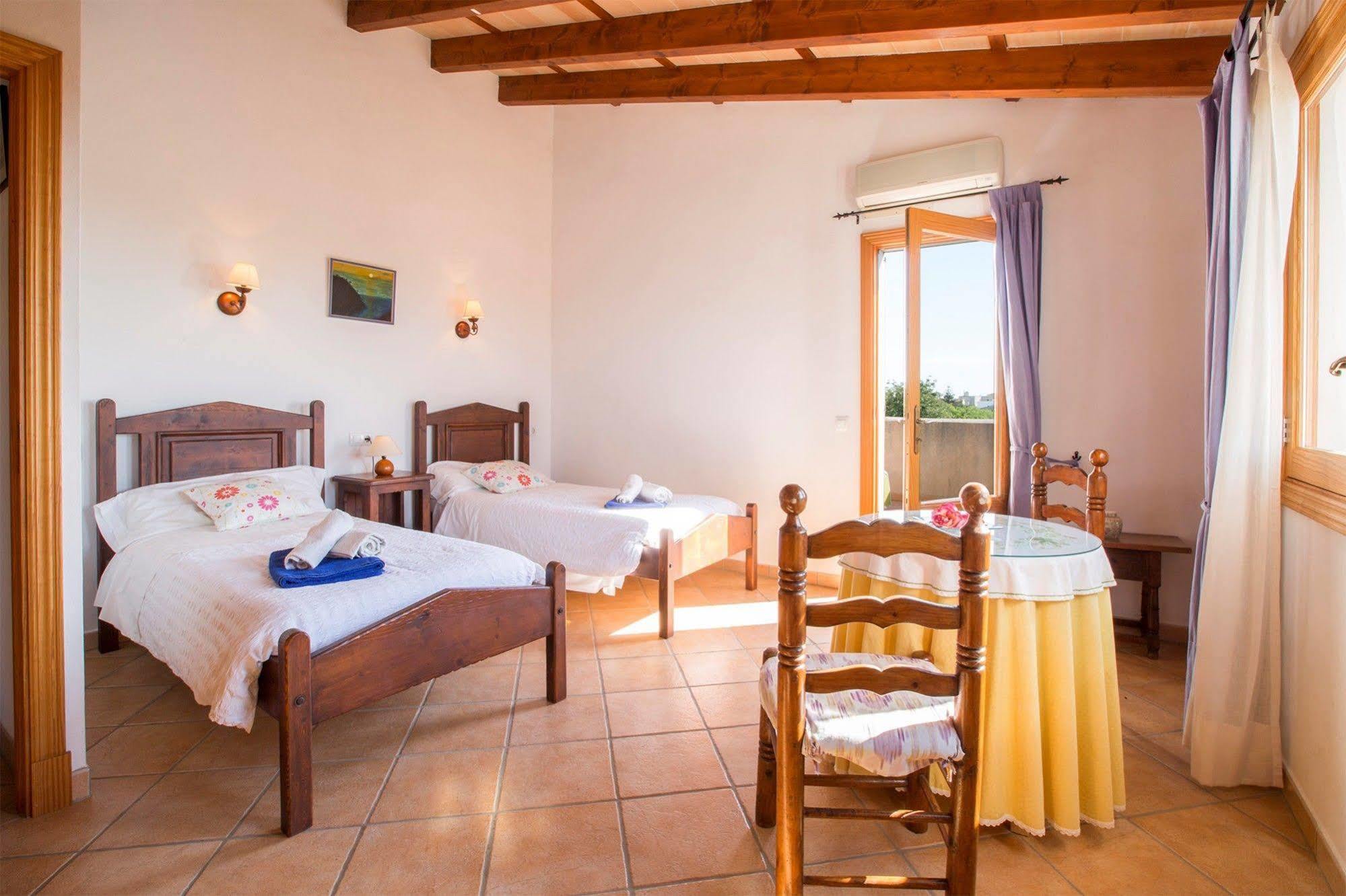 Marines Villa S'Horta