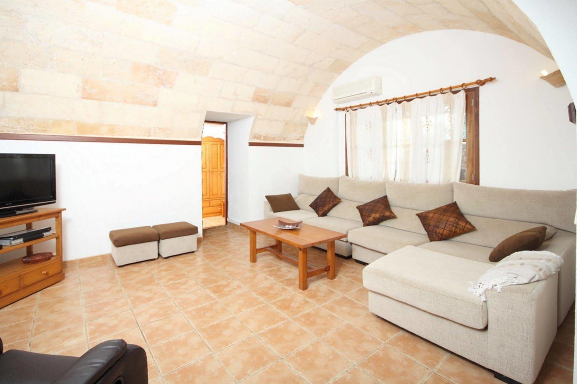 Villa Es Figueral *