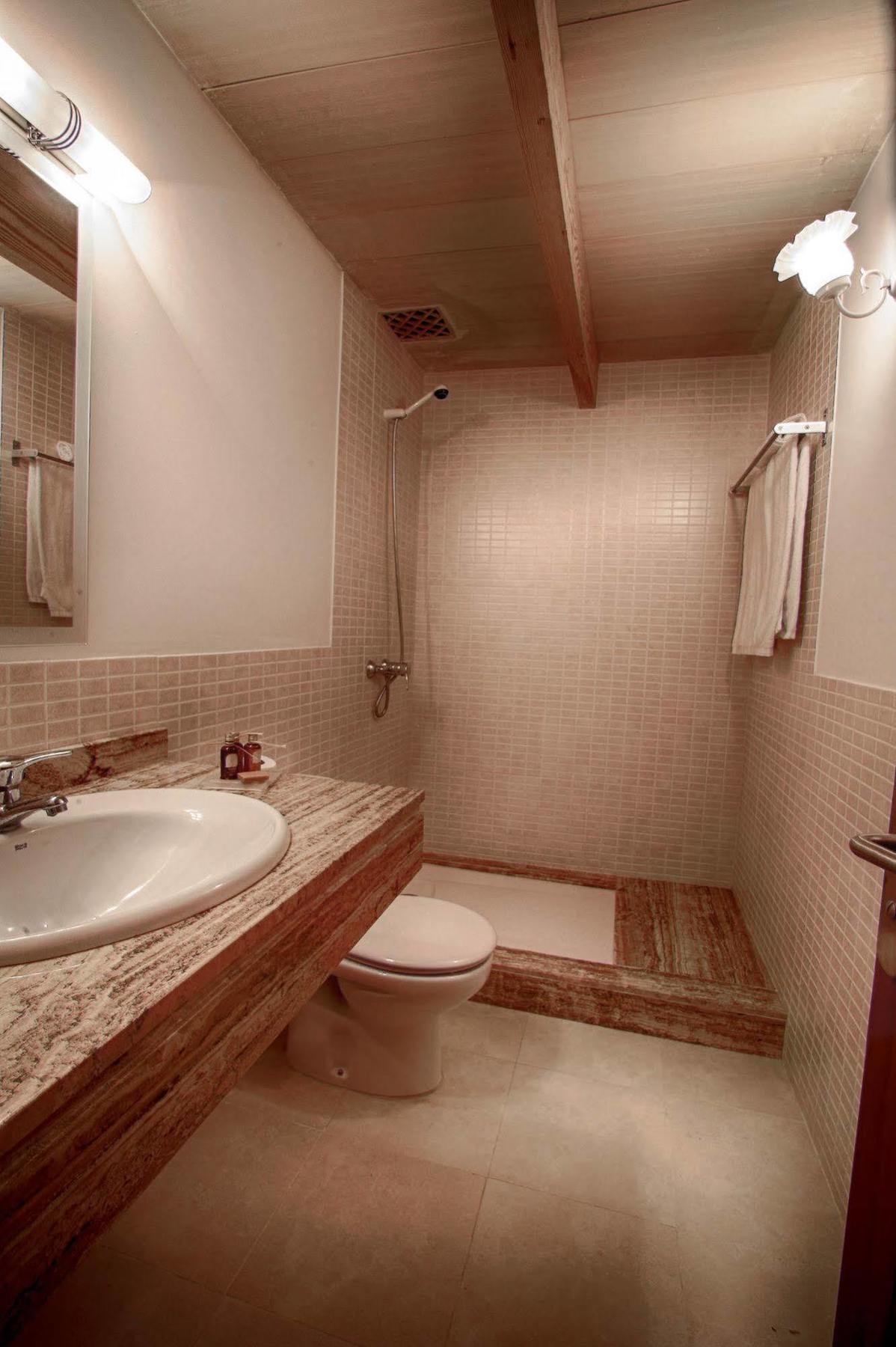 Tramuntana Suites 3* Selva (Mallorca)