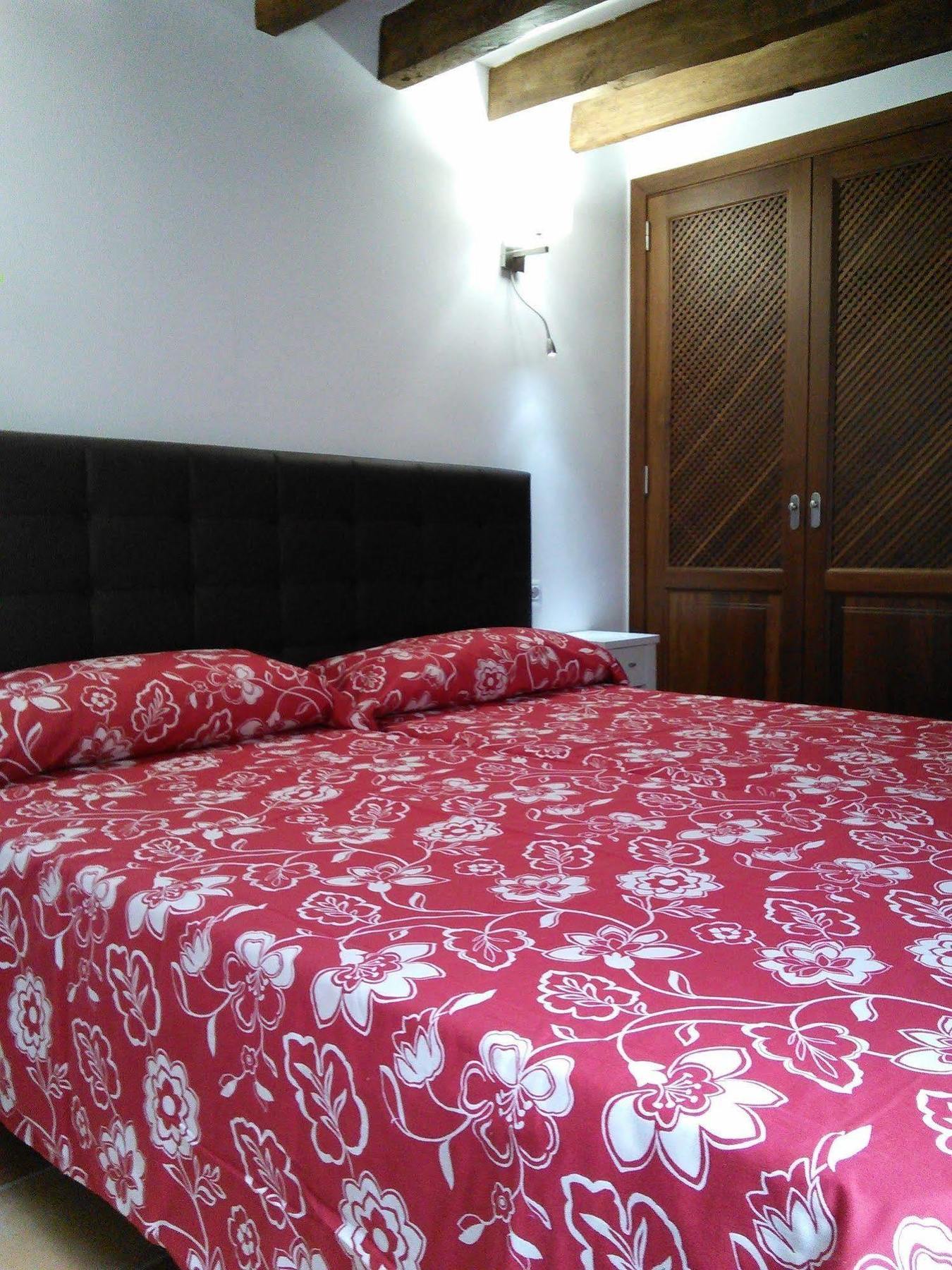 Bed and breakfast Tramuntana Suites