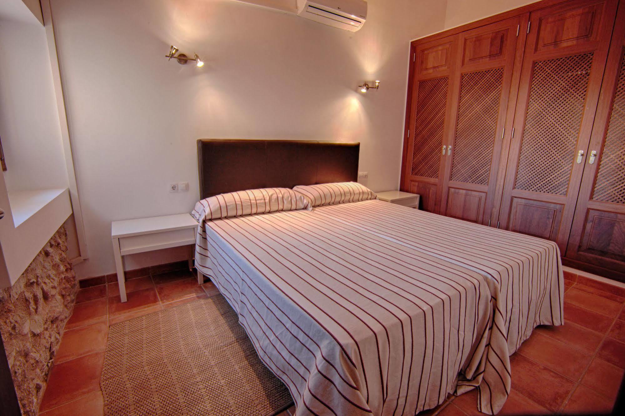 Bed and breakfast Tramuntana Suites