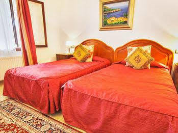 Predio Son Serra Hotel