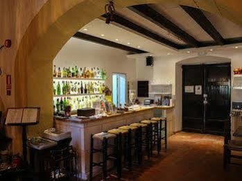 Predio Son Serra Hotel