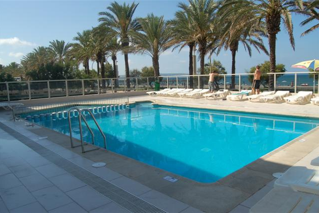 Riviera Playa Hotel 3*