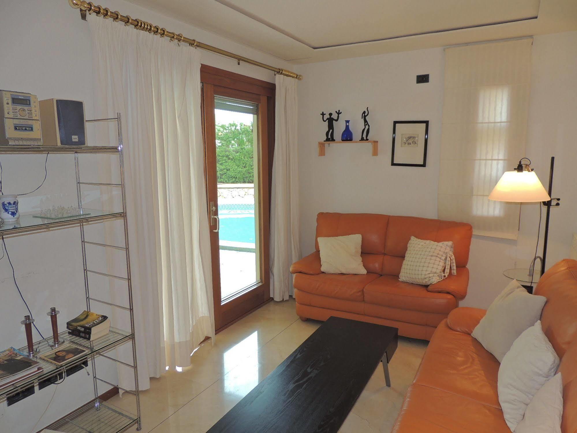 Veri Blau Villa