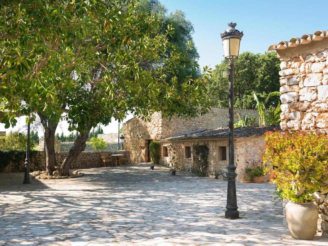 Sa Bassa Rotja Ecoturisme * Porreras