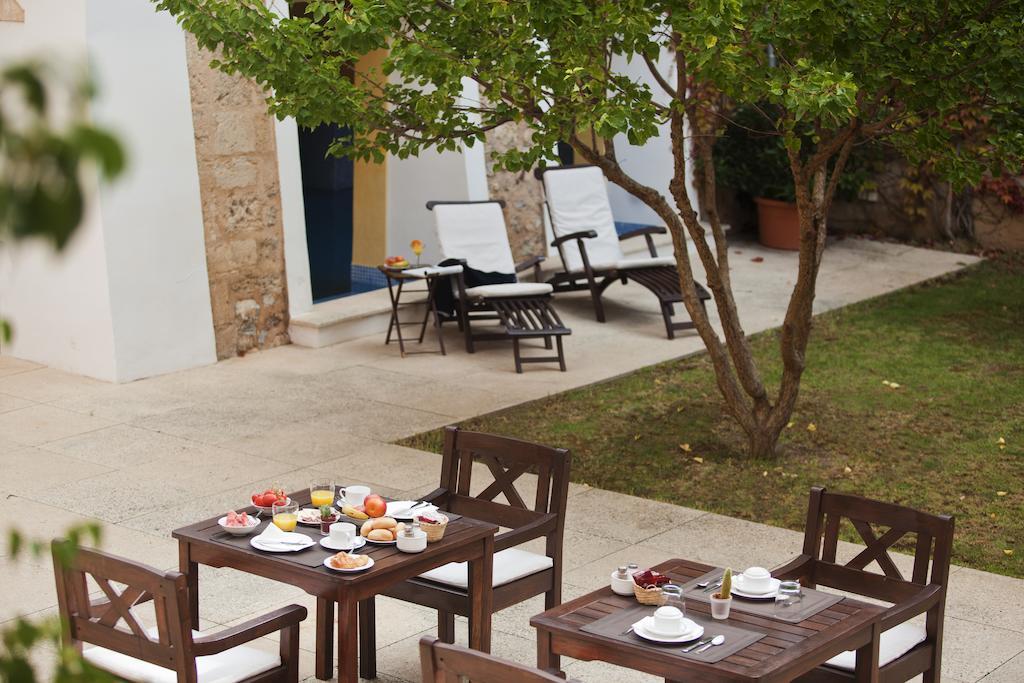 Hotel Moragues