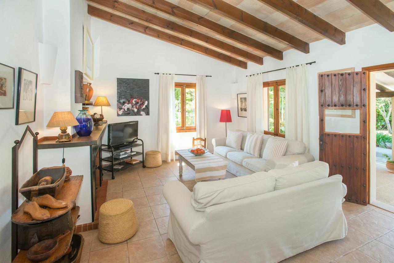 Owl Coloma - Luxury Retreat With Huge Pool Villa