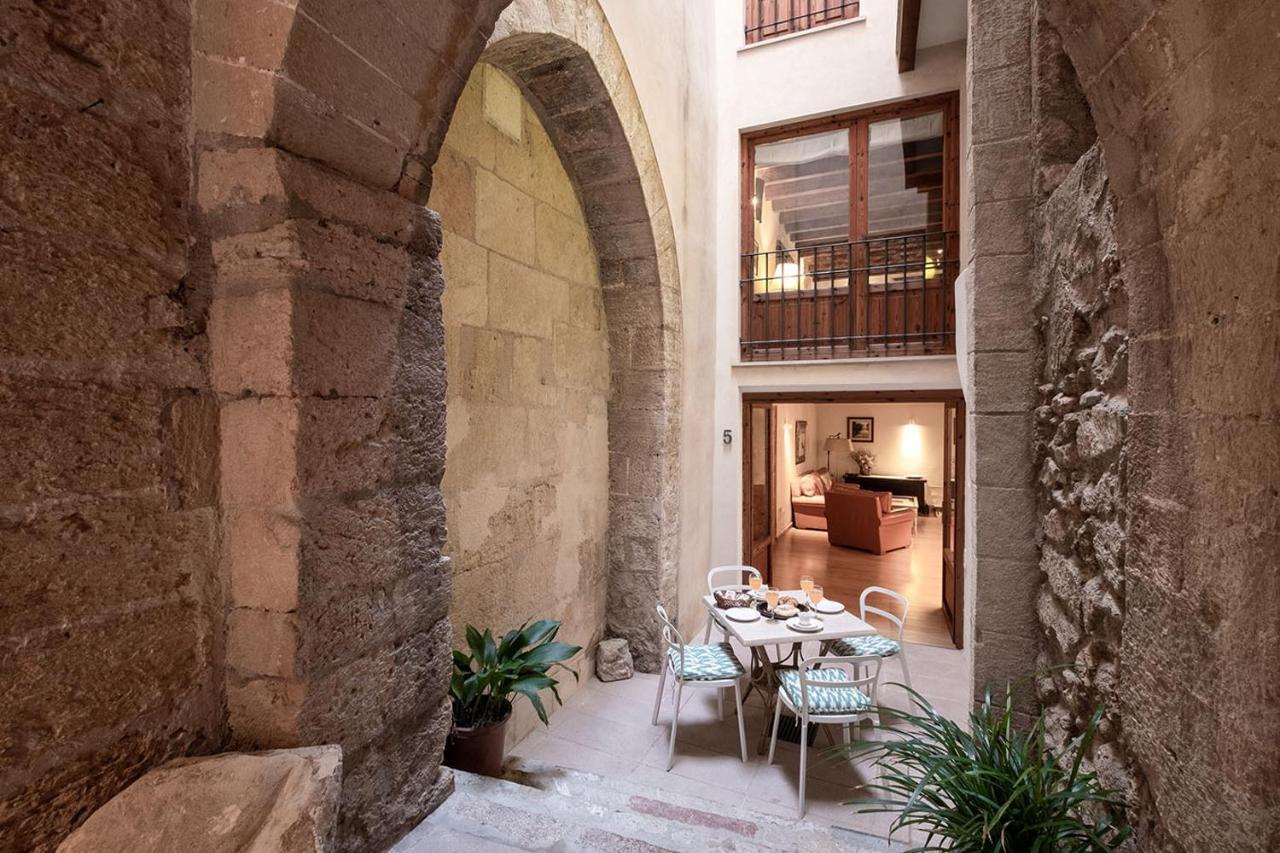 Hotel Ramón Llull House