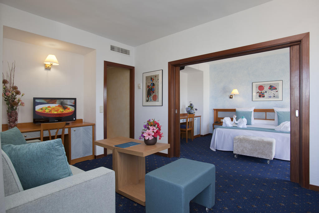 Hotel Cristobal Colon