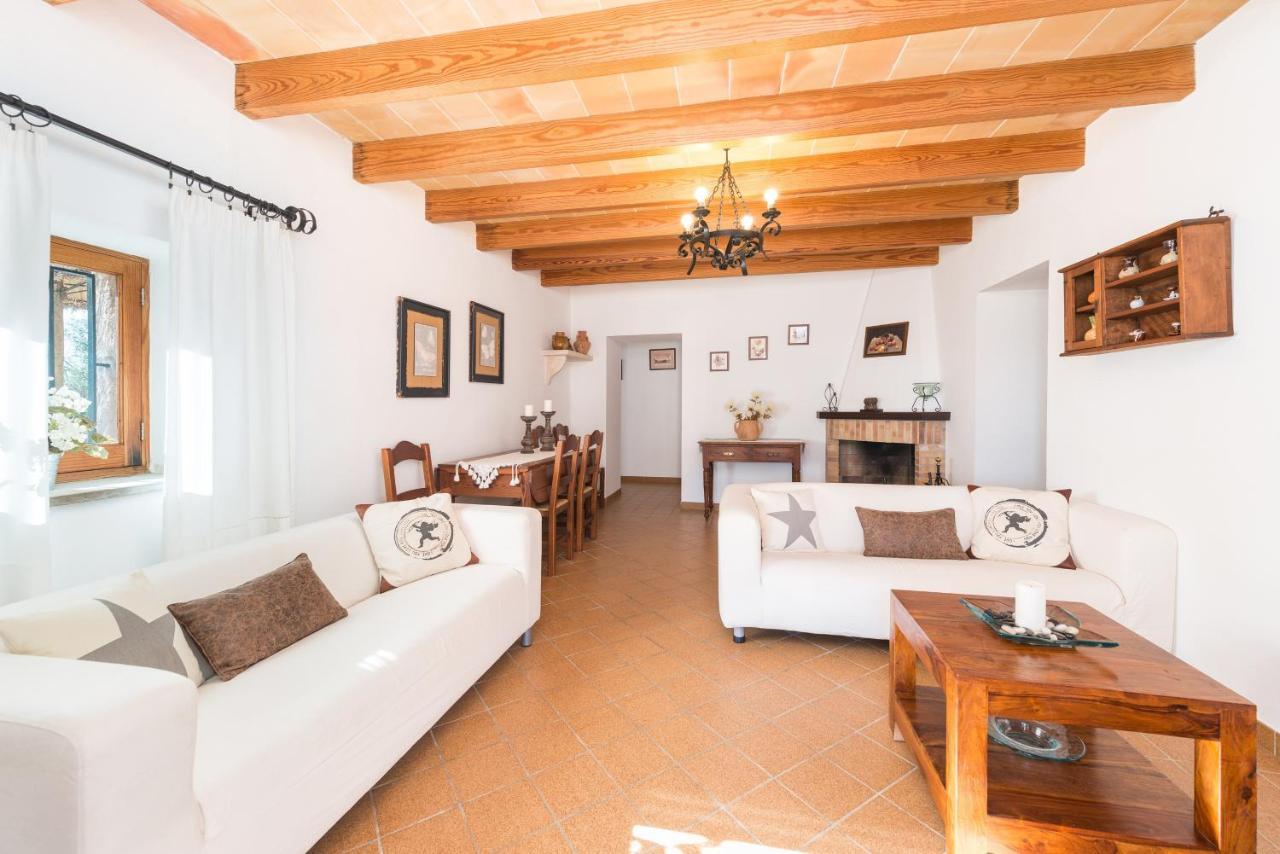 Horreo Villa *