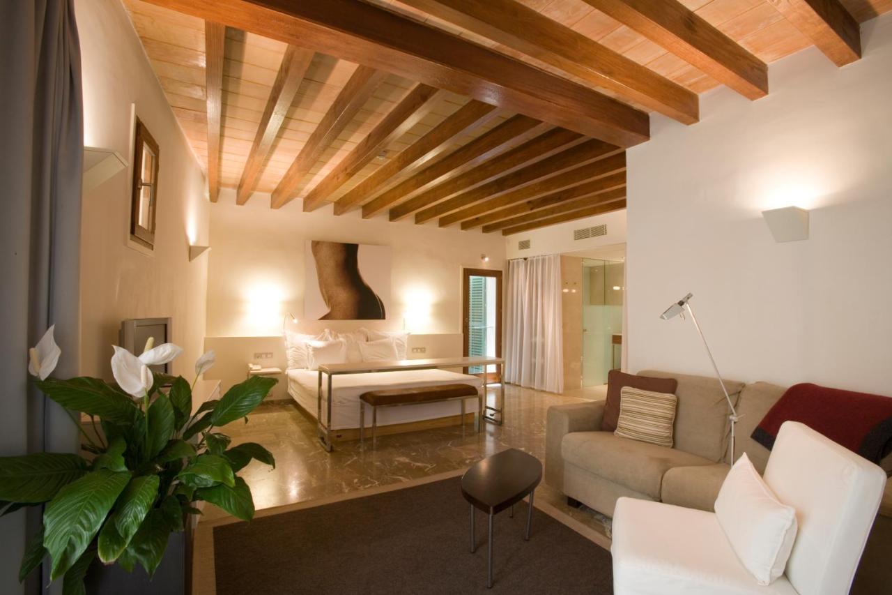Hotel Petit Palace Tres
