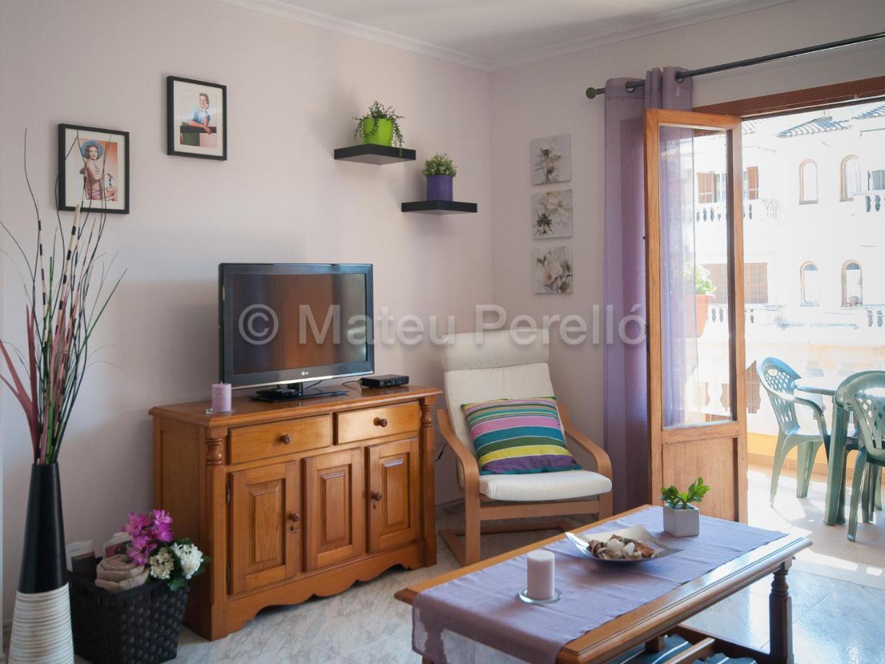Obelisc Apartment