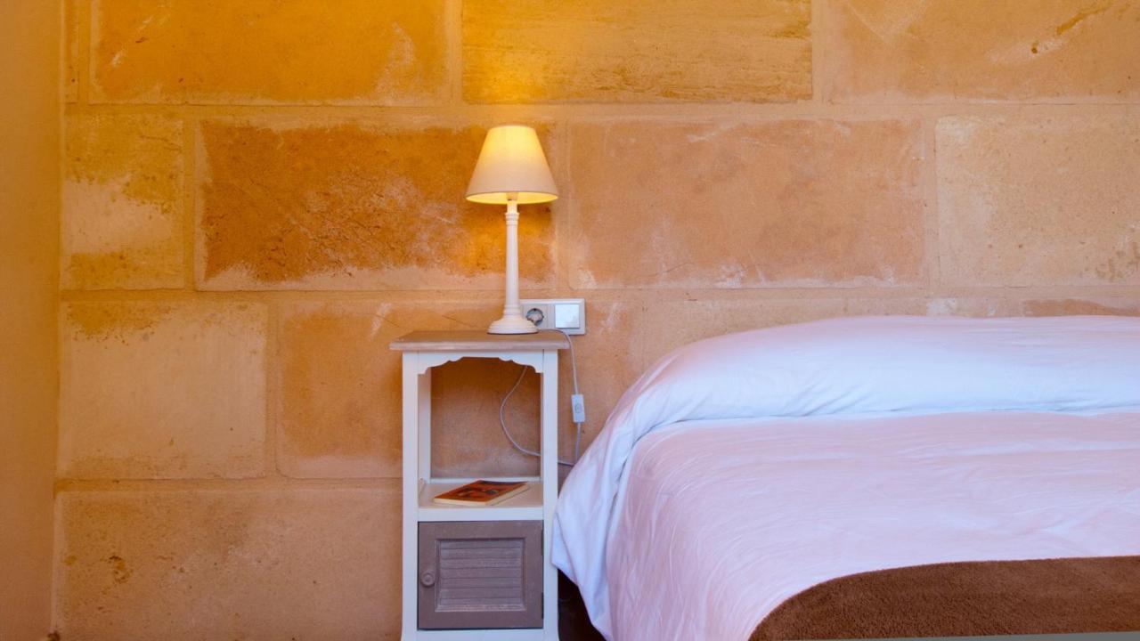 Villa Els Olivers / Olivers Petits *