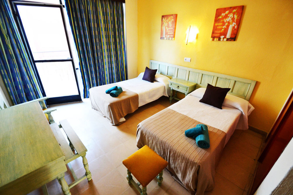 Boogaloo - Adults Only Hotel 2*