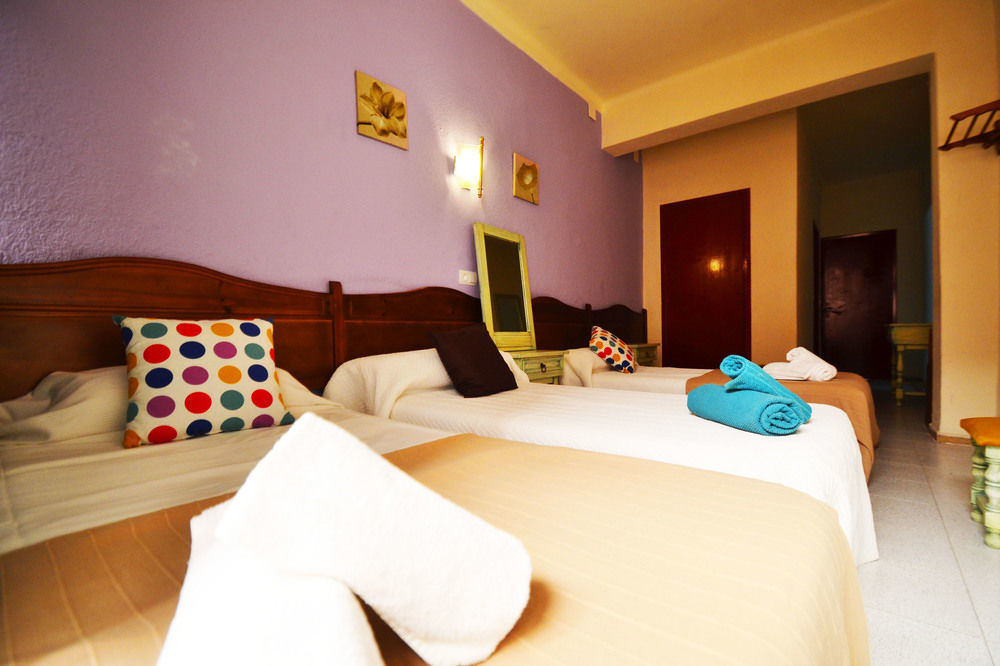 Boogaloo - Adults Only Hotel 2*