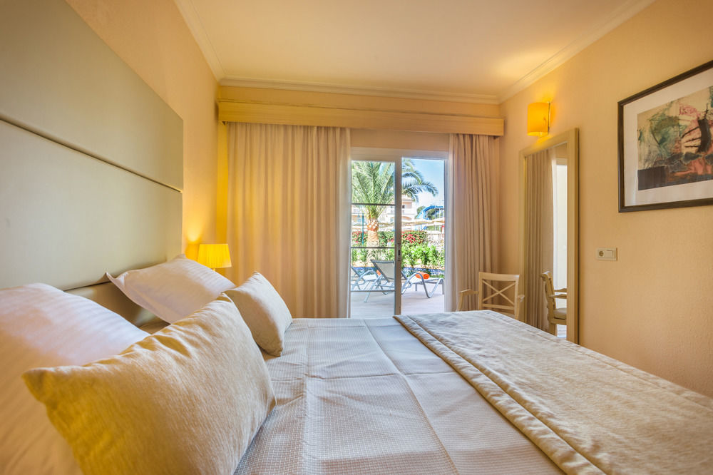Zafiro Picafort Apartahotel 4*