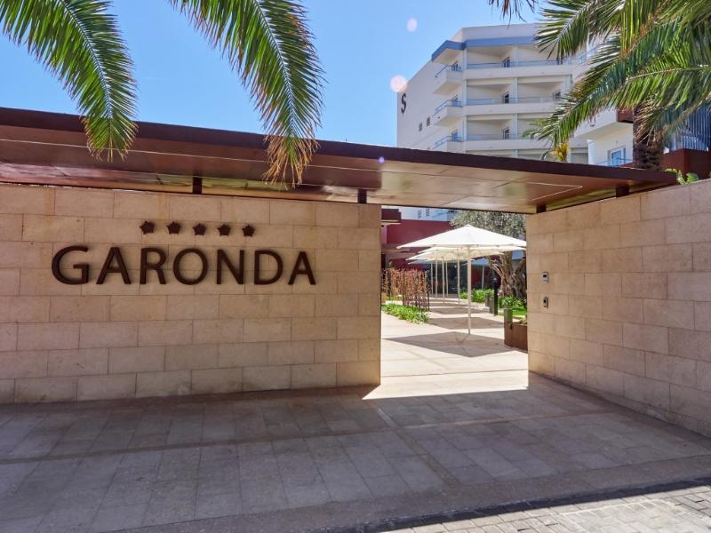 Pure Salt Garonda - Adults Only 5*