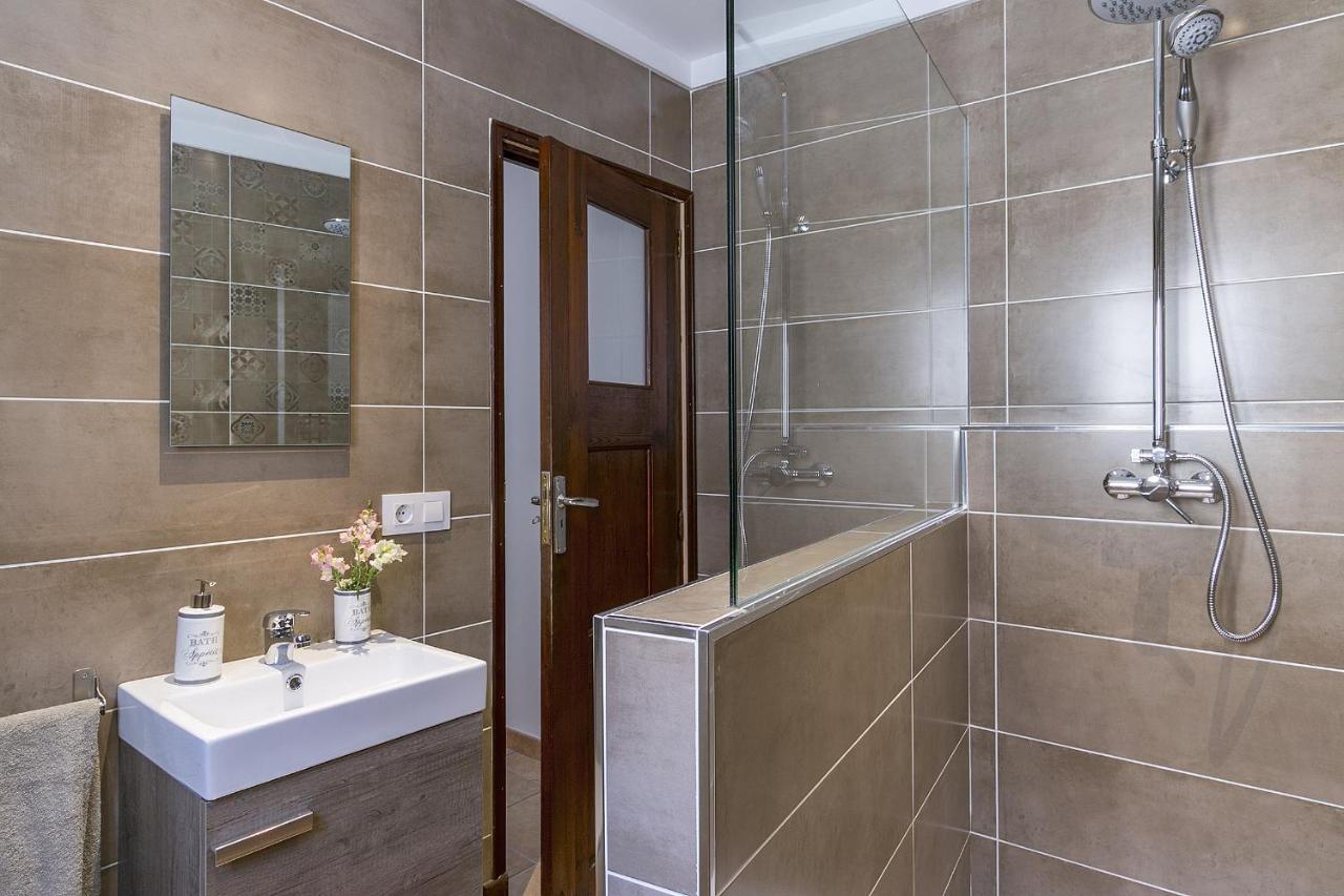 Town House Cas Decu * Fornalutx