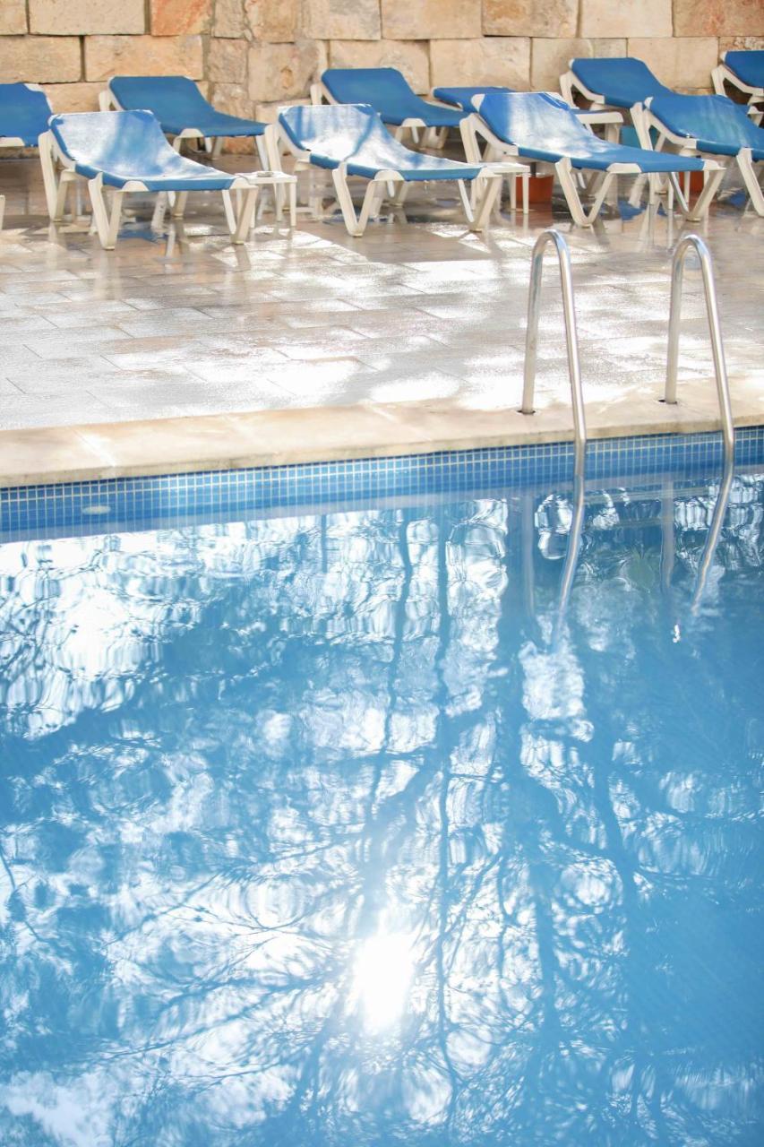 Elegance Playa Arenal Ii Hostal *