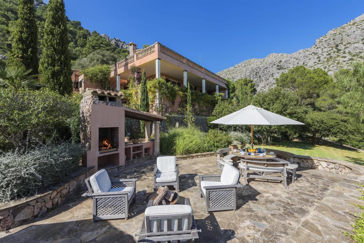 Punxa Dalt - Traditional With Heatable Pool *