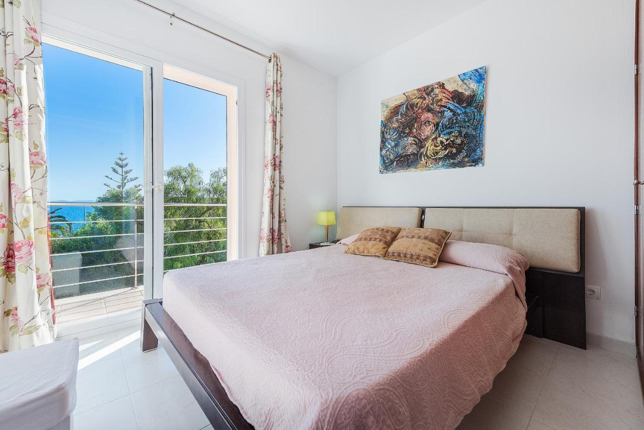 Villa Vistafar - Private Pool & Only 50m To The Sea Alcúdia