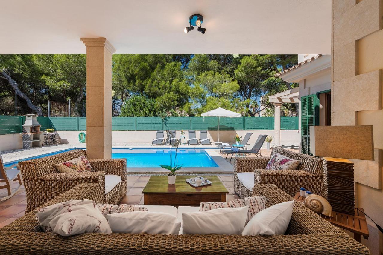 Villa Casa Martina - Private Pool & 150m From The