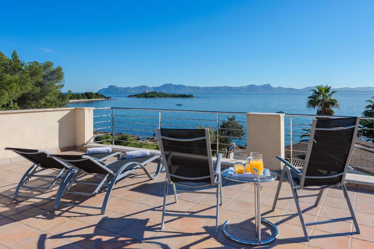 Villa Vistafar - Private Pool & Only 50m To The Sea