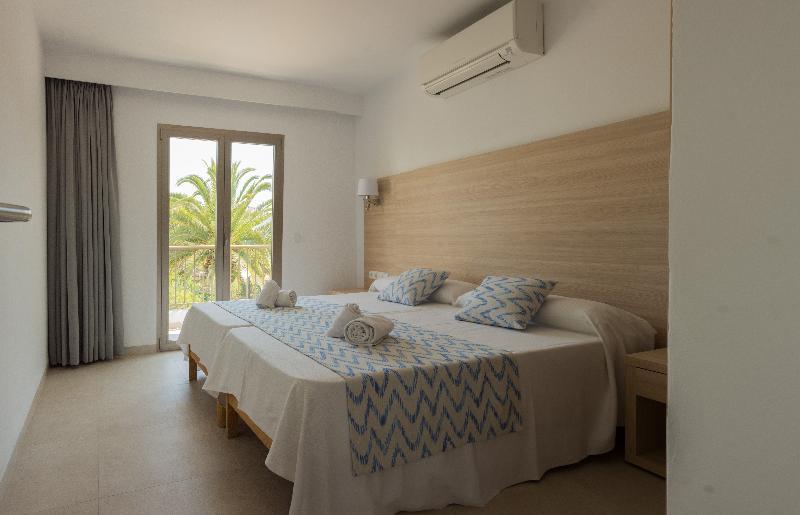 Hotel Sol Naixent 2*