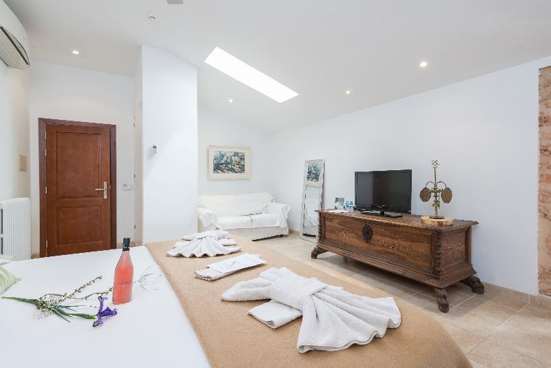 By Eurotels Hotel 4*