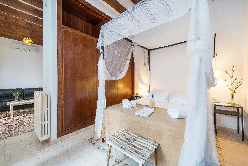 Hotel By Eurotels 4*