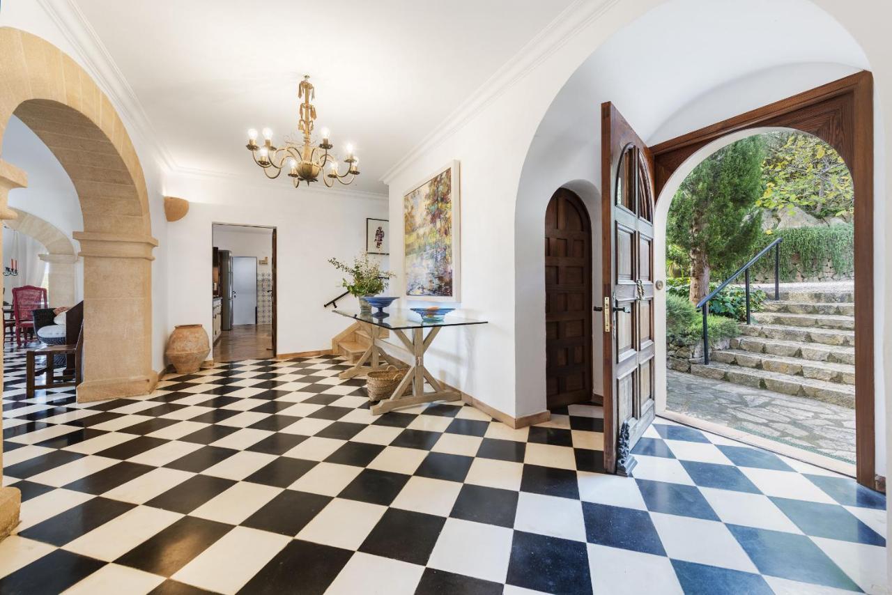 Punxa Dalt - Traditional With Heatable Pool Villa *