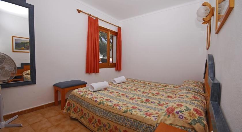Apartahotel Sol Naixent *