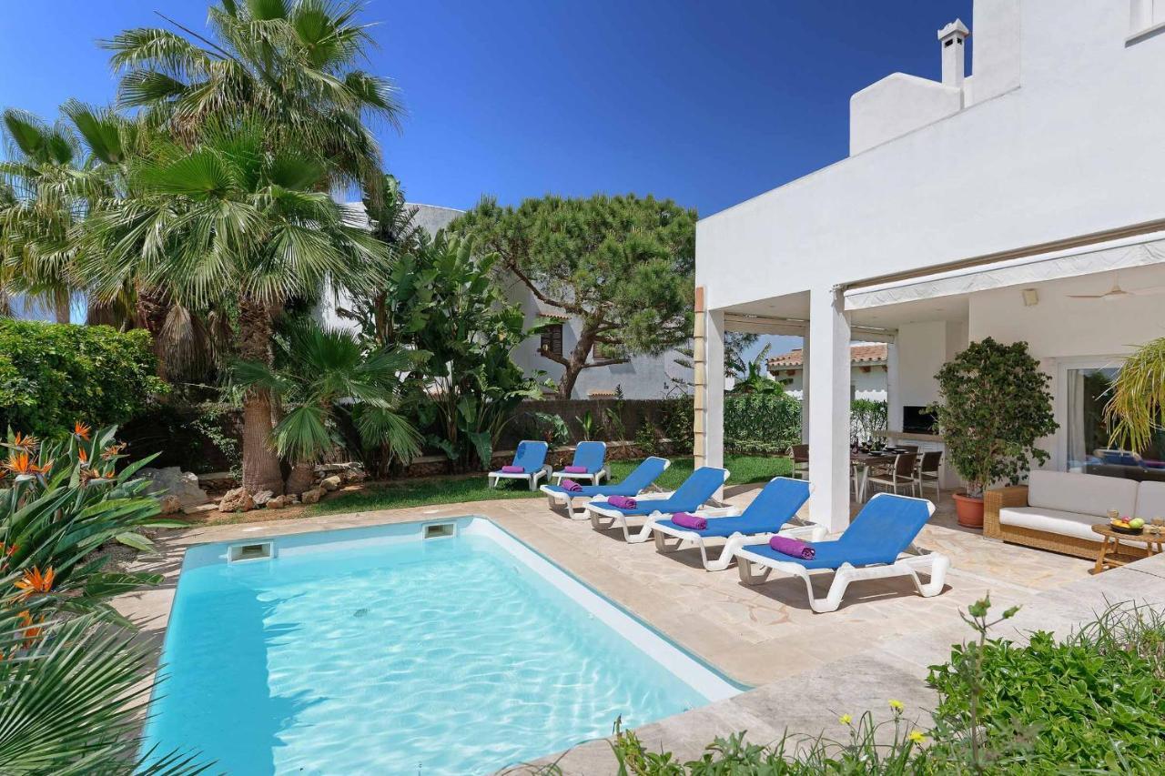 Miguel Angel Villa