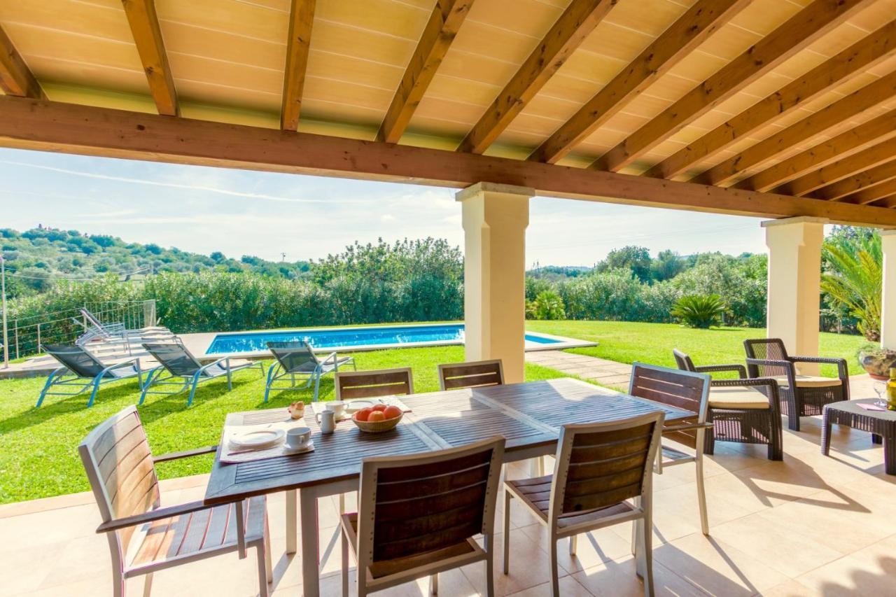 Mastaguera Roger Villa