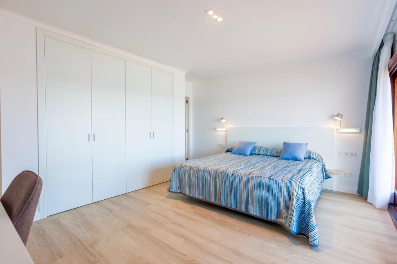 Villa Beachfront Socias Playa