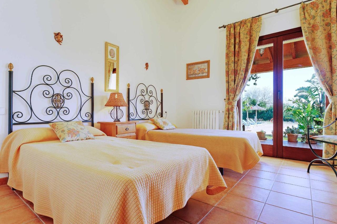 Can Torretes Villa *