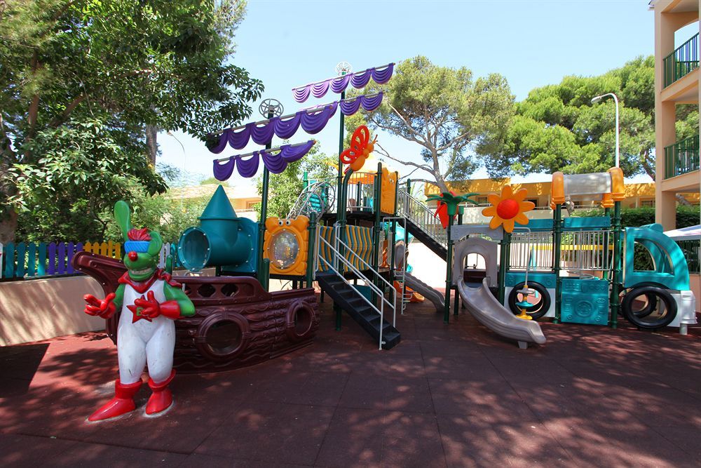 Aparthotel Zafiro 4*