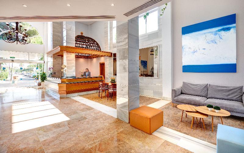 Grupotel Apartahotel 4*
