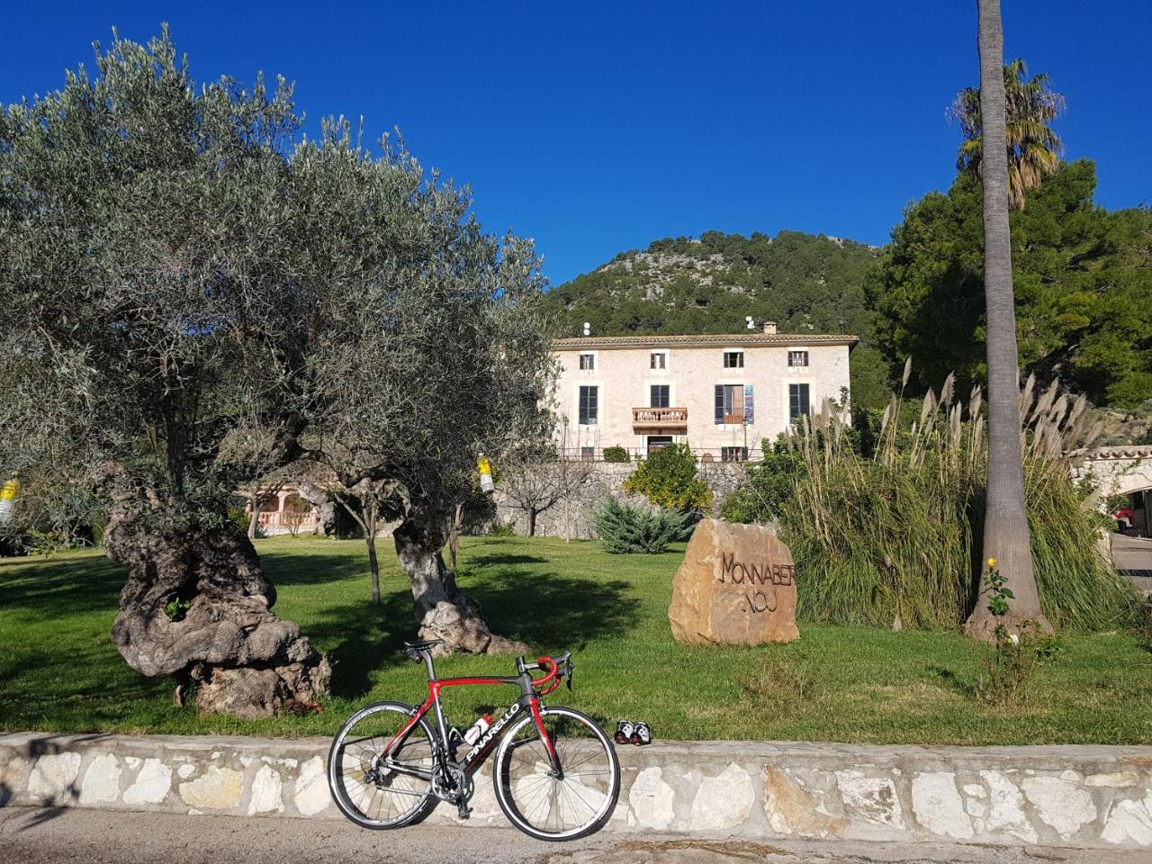 Monnaber Nou Hotel&spa 4*