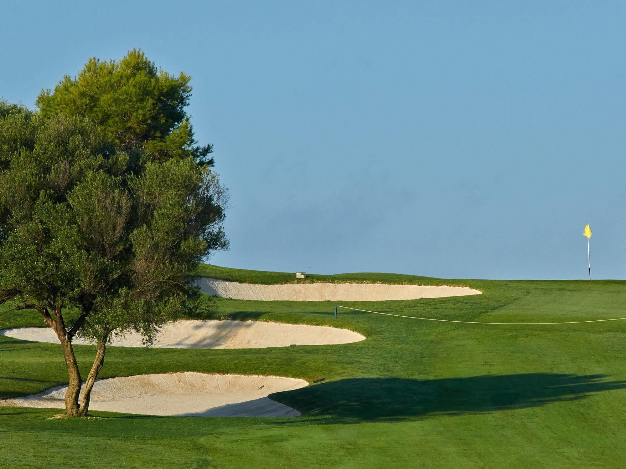 Pula Golf Hotel 4*