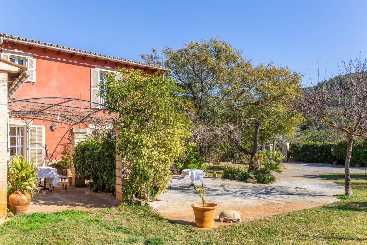 Villa With A Pool In Port D'andratx