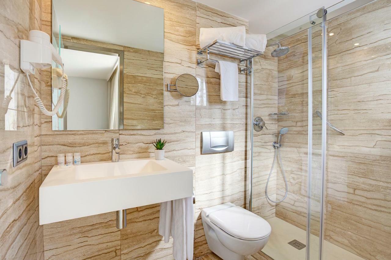 Grupotel Orient Hotel 4*