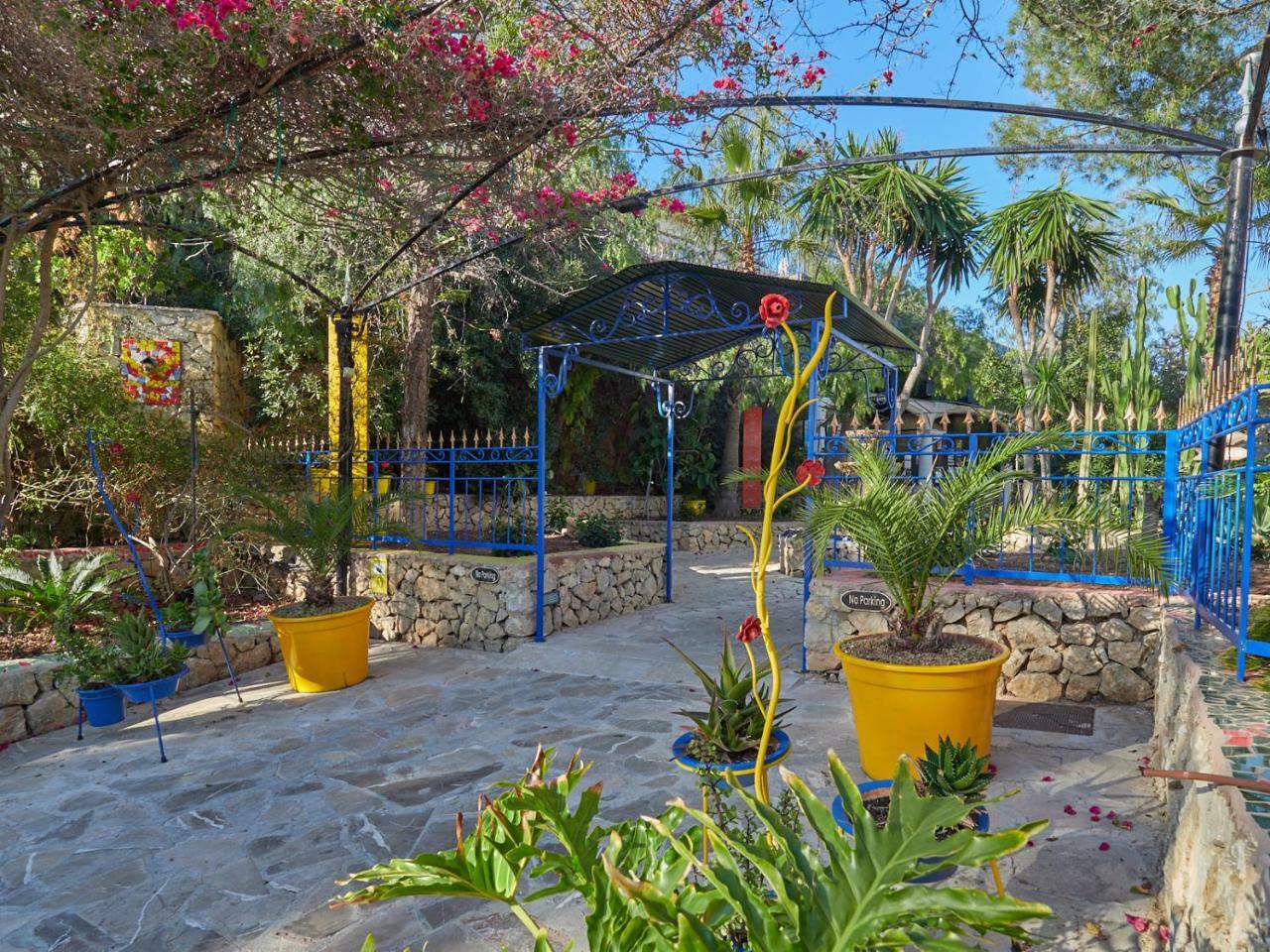 Petit Cala Fornells Hotel 5*