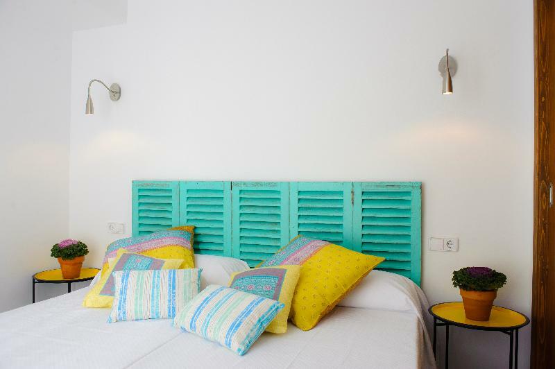 Peral Villa *