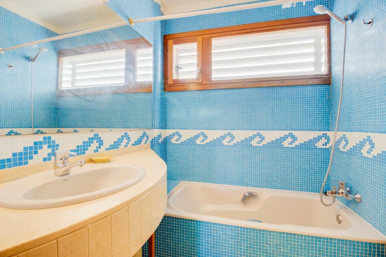 Veri Blau Villa *