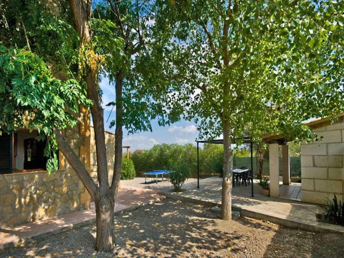 Finca Oscols Villa *